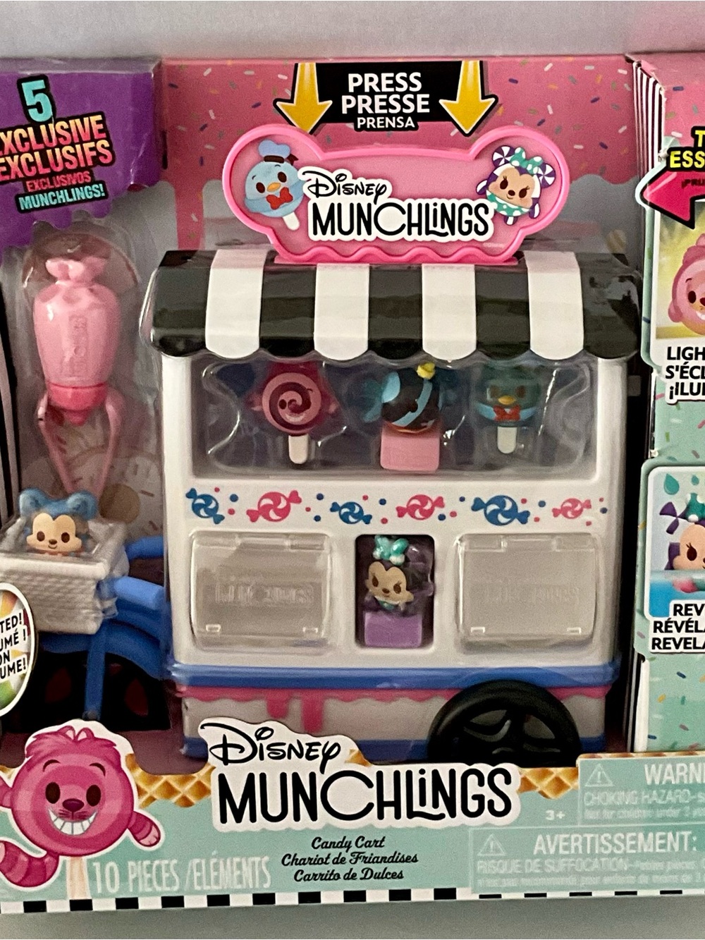 Disney Munchlings Pink Candy Cart Playset